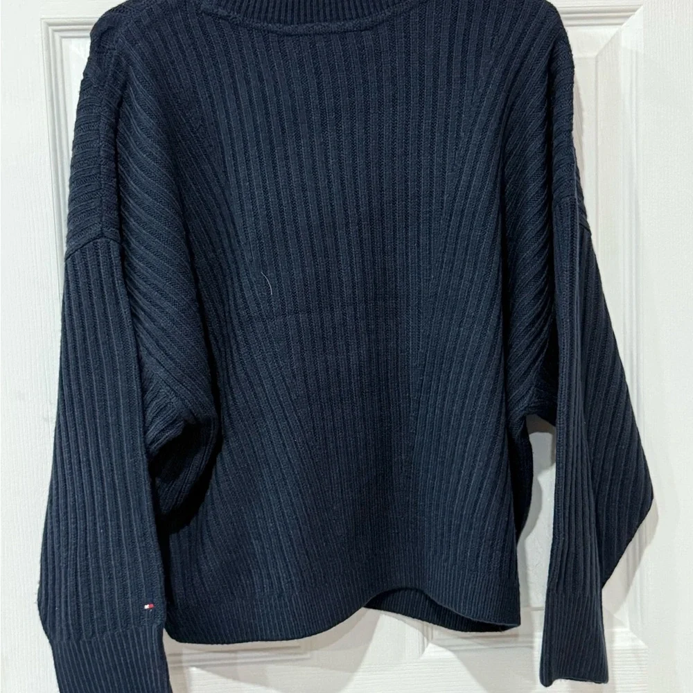Tommy Hilfiger Dark Blue Cable Knit Sweater - Picture 2 of 2